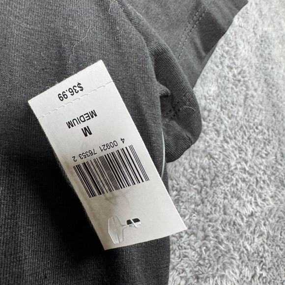 Disney Star Wars The Mandalorian The Child Naps And Snacks Womens Shirt NEW M - Picture 3 of 5